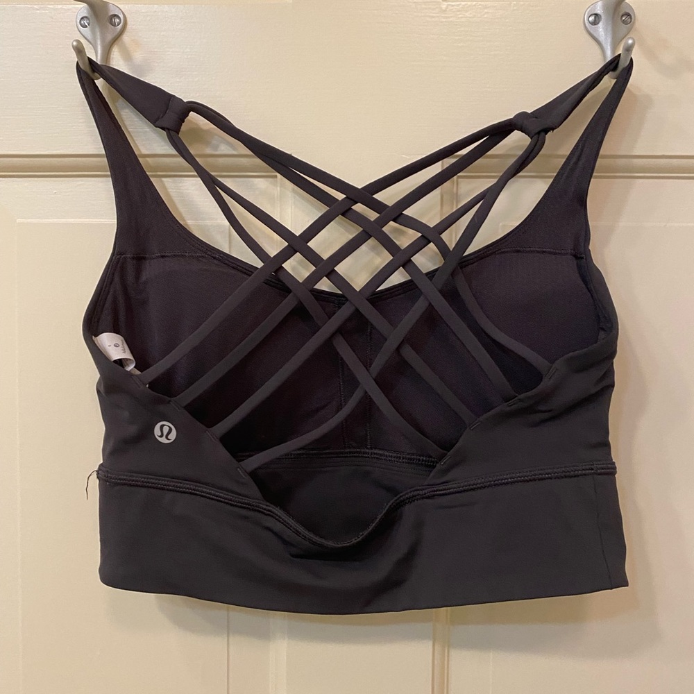 Lululemon Free to be sports bra size 8